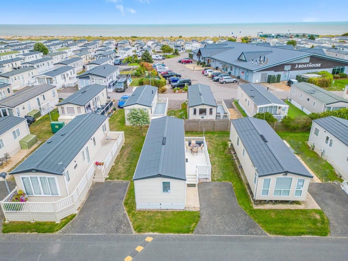 Escape To Paradise At Pevensey Bay Holiday Park 13 Woodland Walk Exterior foto